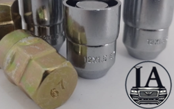 LA-LUJOS & AUTOPARTES